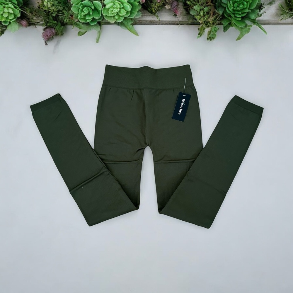 Free To Live Women’s High Rise Knit Leggings Dark Green One Size NWT